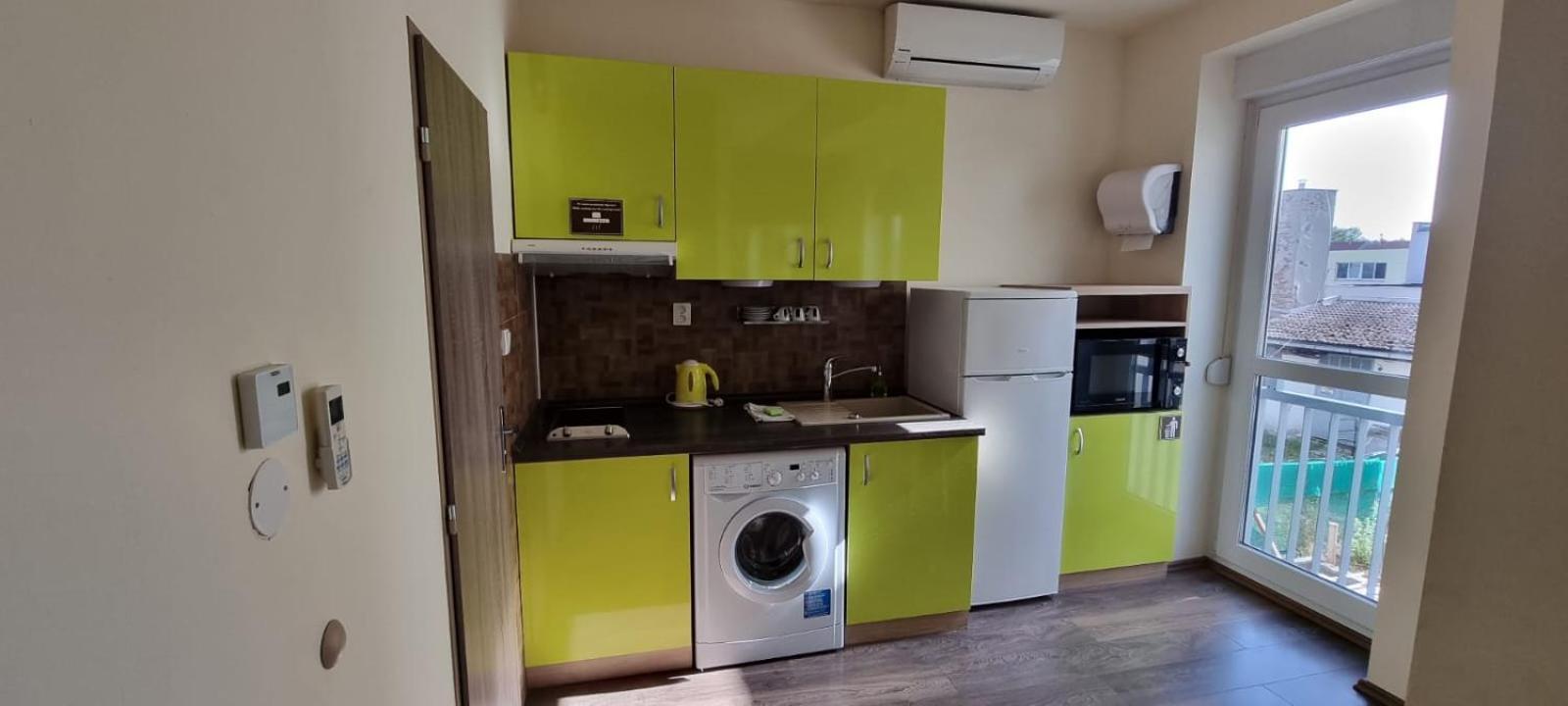 Apartman Panorama Štúrovo エクステリア 写真