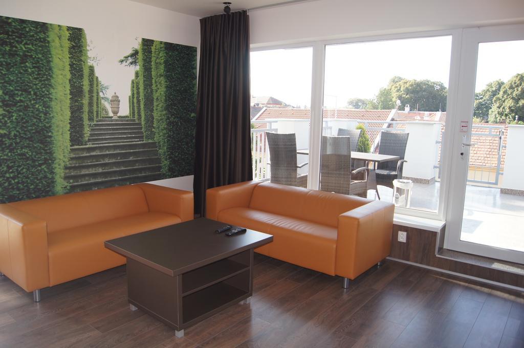 Apartman Panorama Štúrovo エクステリア 写真